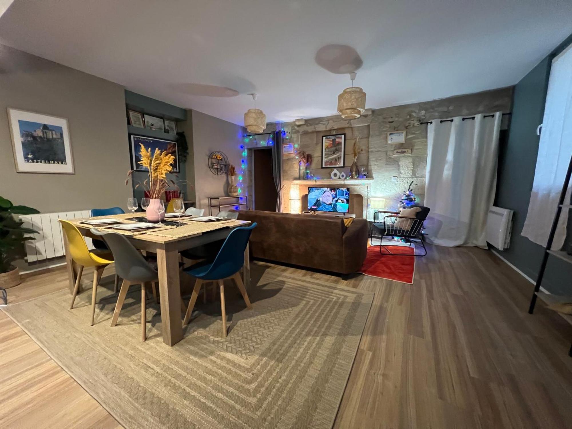 La Renaissance Apartment เปรีเกอ ภายนอก รูปภาพ